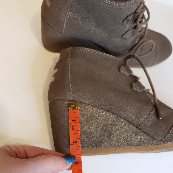 Toms Gold Kala Wedge Heel Bootie Women's 9 - Picture 9 of 10